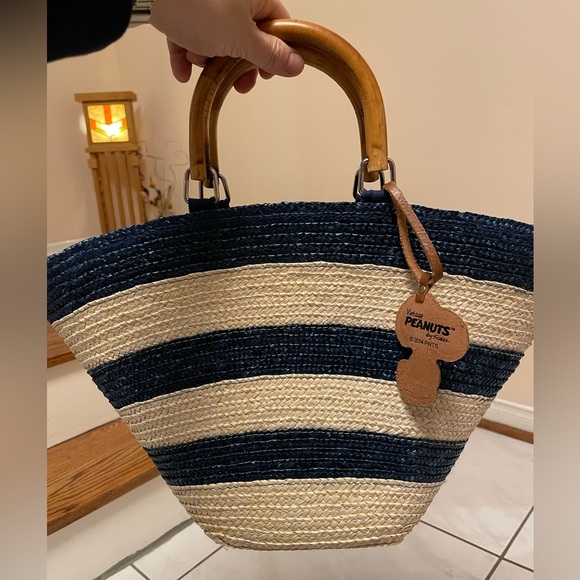 NEW Snoopy Japan blue/white striped woven hand bag - Picture 3 of 3